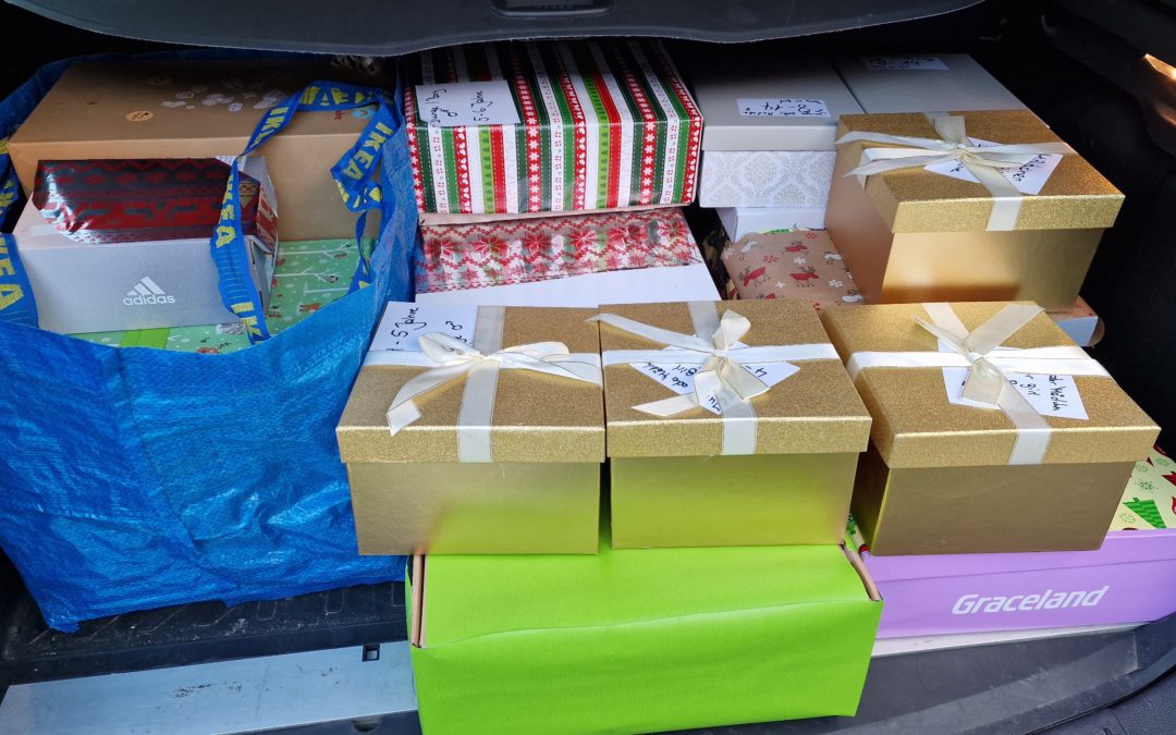 Wir helfen mit: Weihnachten im Schuhkarton für die Ukraine