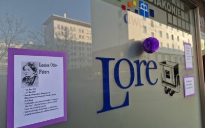 Weltfrauentag: „Lore“ stellt bedeutende Frauen an Schaufenster aus